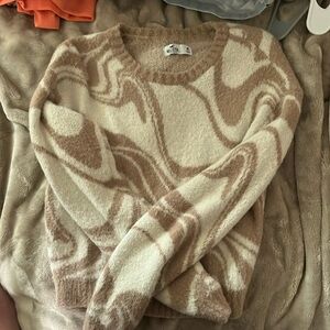hollister sweater, great condition